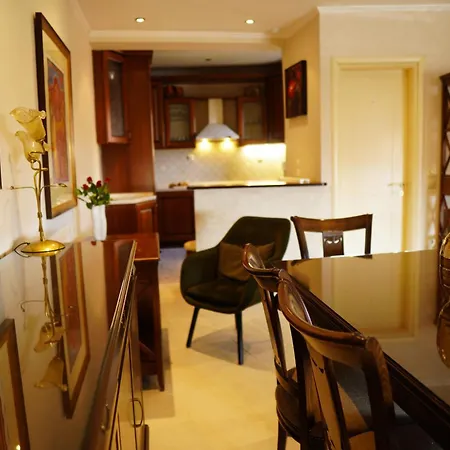 Casa Calisti * Kanálion